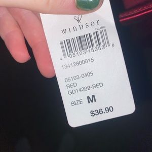 Red Windsor Dress, Size medium